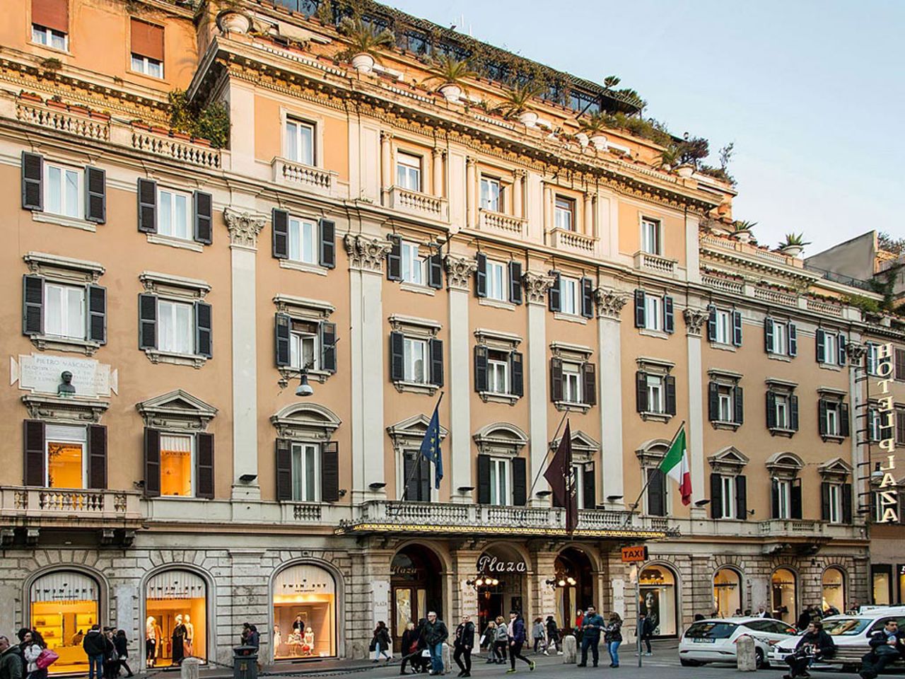Grand Plaza Roma